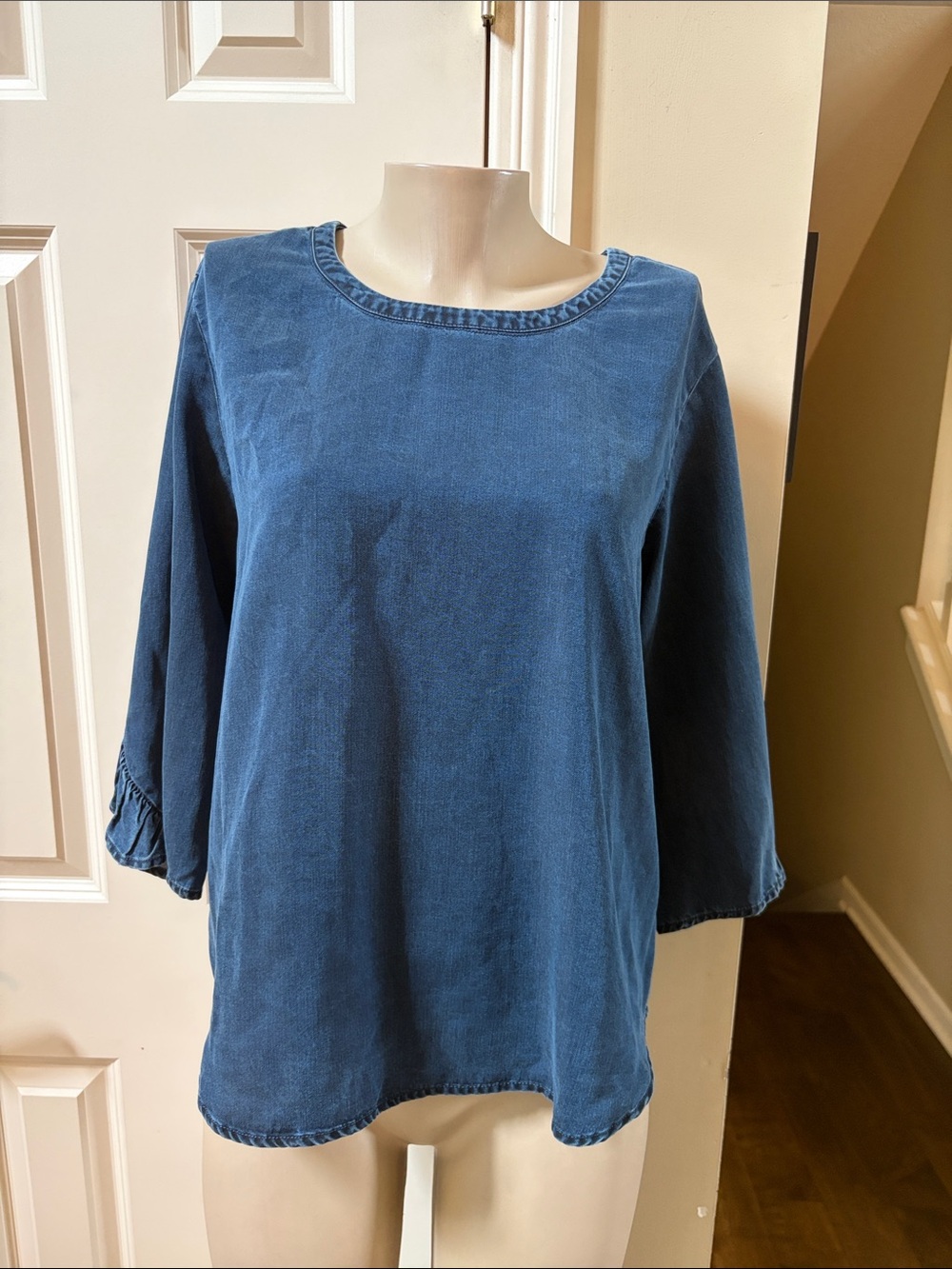 Soft Surroundings Indigo Blue Boatneck hidden button back Top, small
